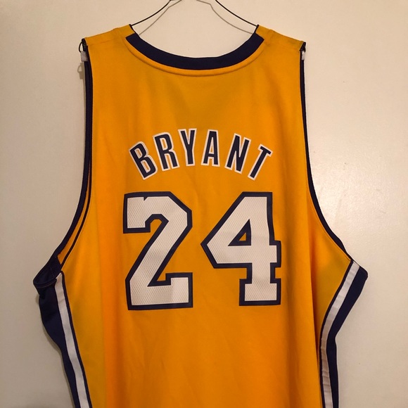 kobe 4xl jersey
